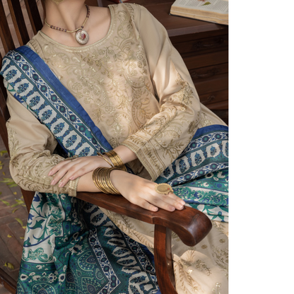 (Ivory) Embroidered Linen 3 Pc Ready to Wear by Casuallite