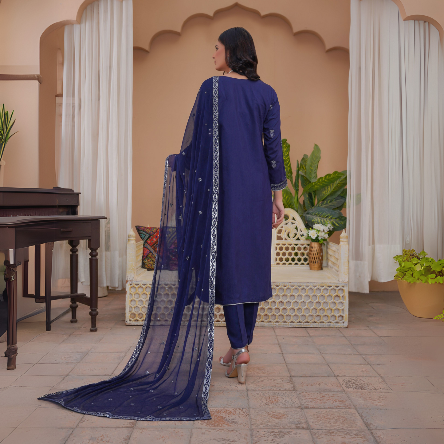 Luxury Embroidered Viscose Linen Dress 3 Pc | Winter Collection | Umnaa