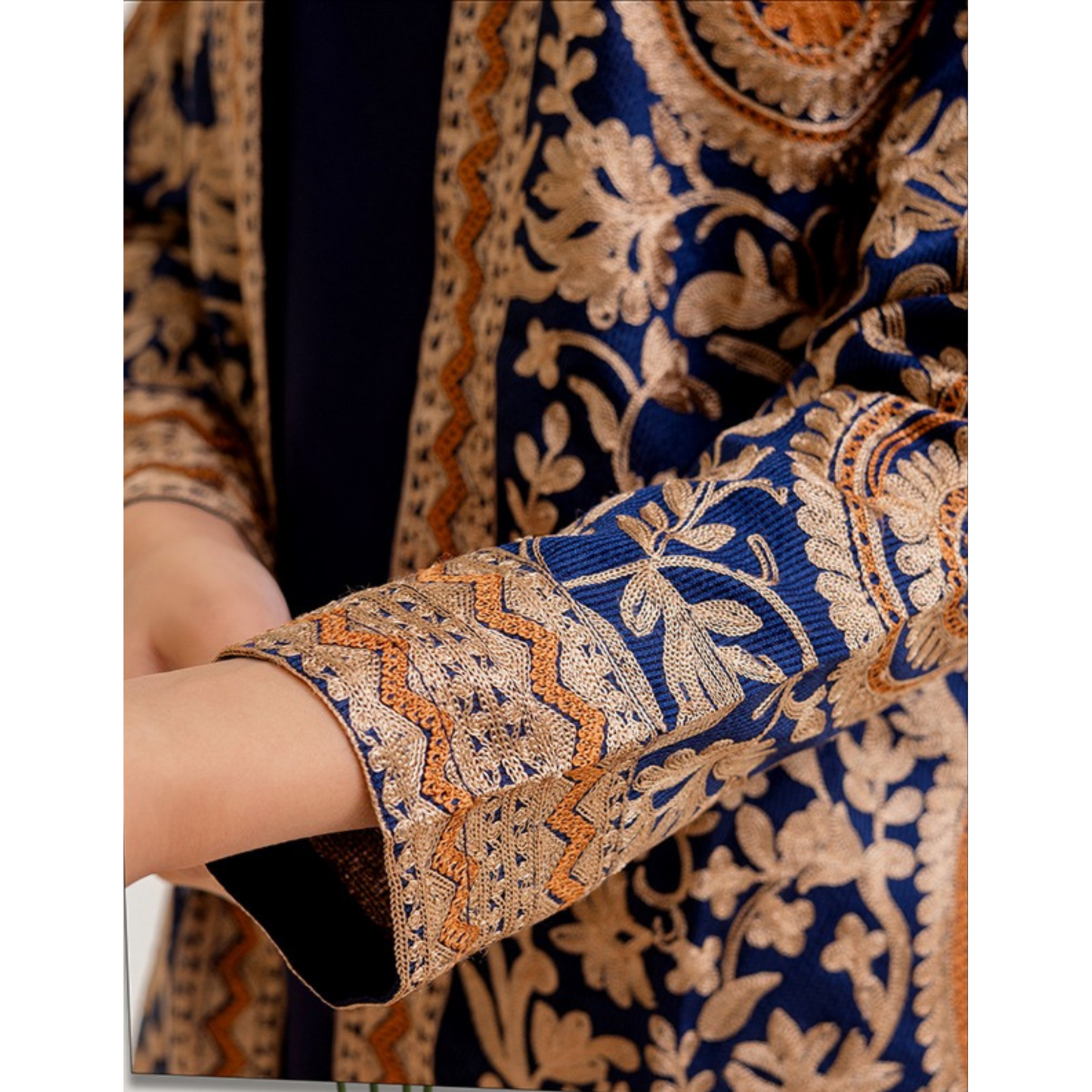 UMRZ-44 Embroidered Linen Coat Style Shirt with Pocket Trouser Dress and Chiffon Dupatta 3 Pc |Ready to Wear| Rangz