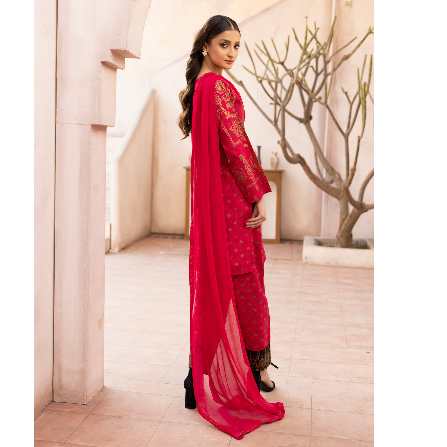 UMS-19 Embroidered Lawn 3 Pc Pakistani Dress | Ready to wear | Simrans