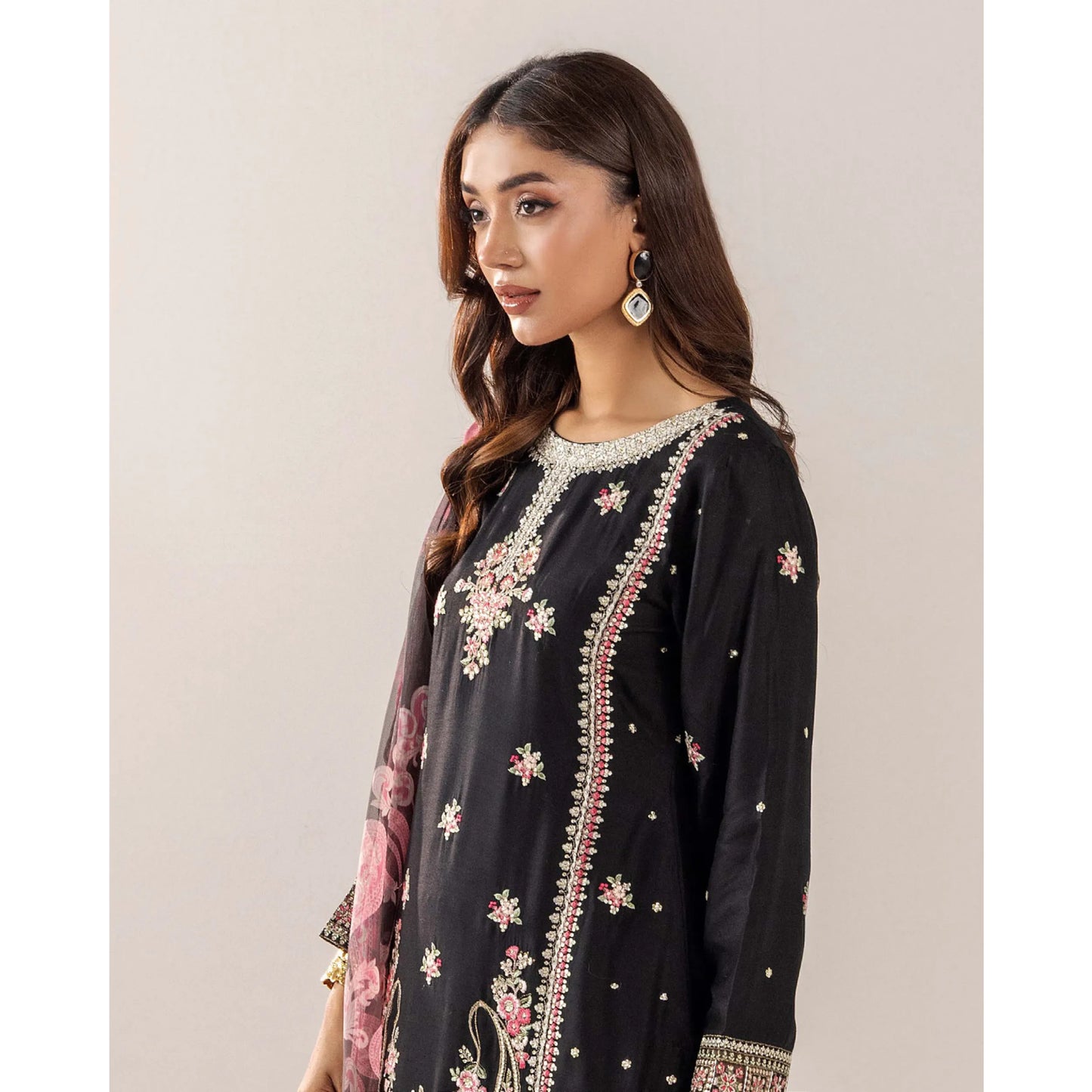 UTT-18 VOL 4 Embroidered Printed Linen Festive Collection by Traditional Thread
