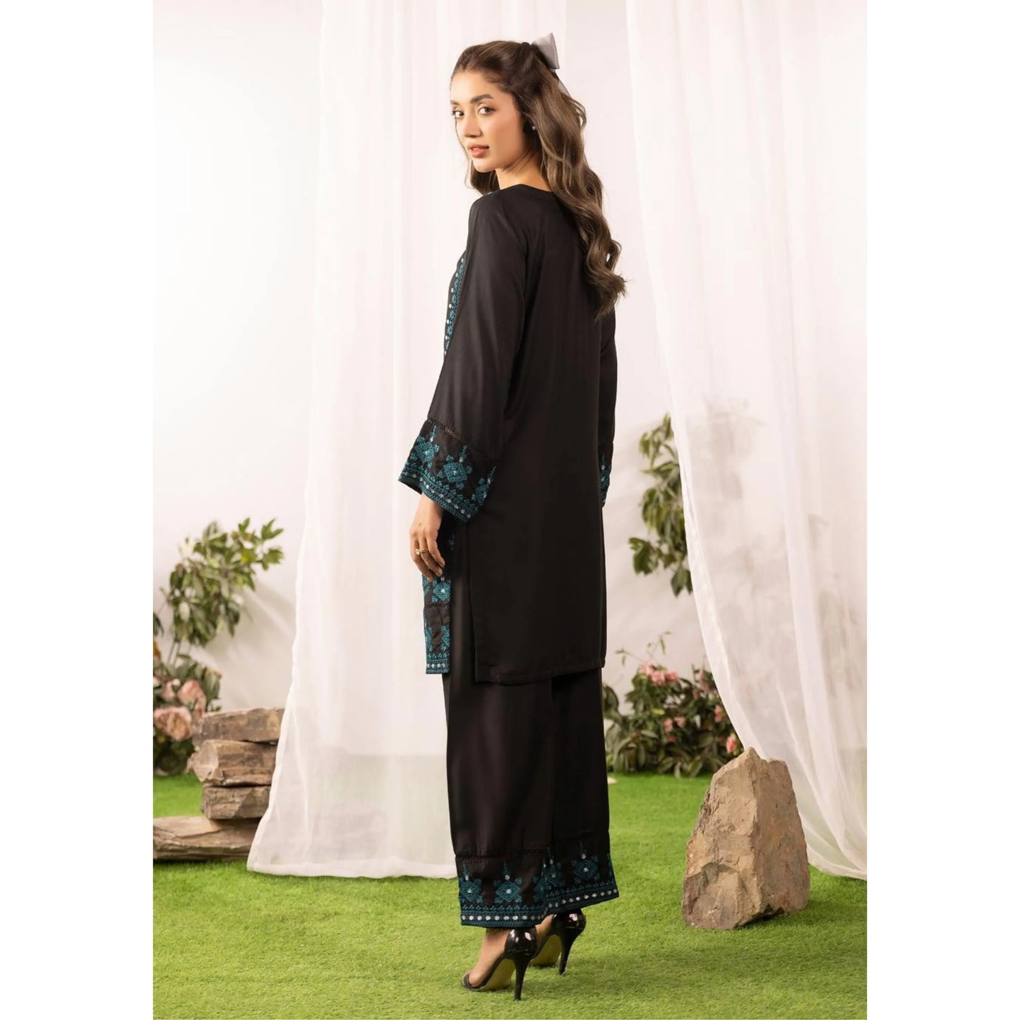 UMS-59 Embroidered Linen Co-Ords Set 2 Pc Set by Simrans