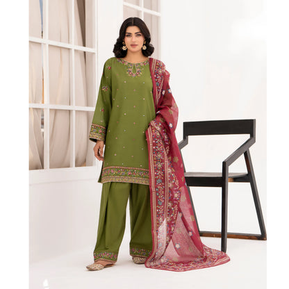 UA-216 Embroidered Cambric Cotton Collection by Umnaa | Ready to Wear Pakistani Asian clothes