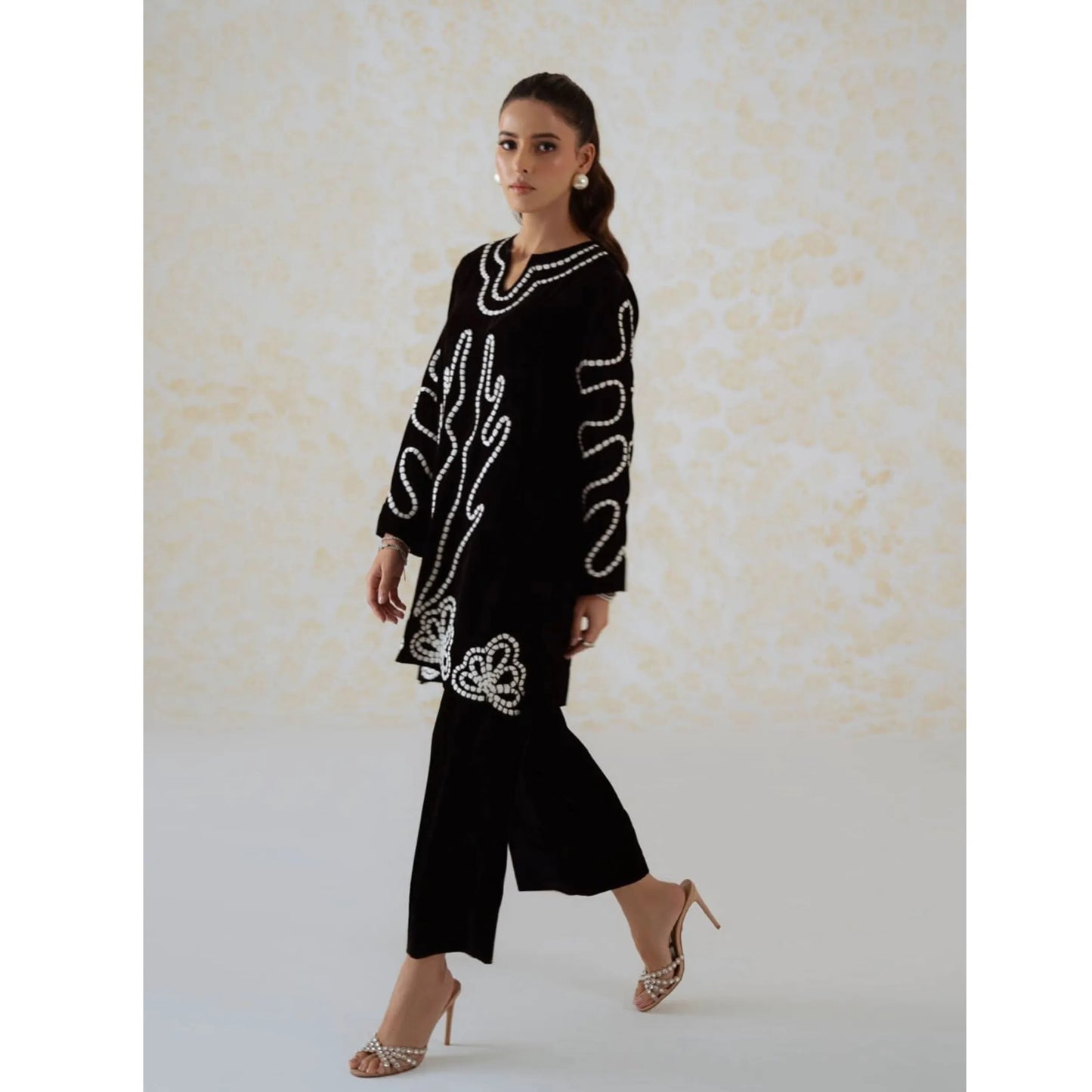 UN-02 Doria Lawn 2 Piece Co-Ord Set for Women | Premium Printed Matching Set by Naubahar | Summer Casual Wear