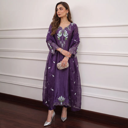 UA-266 Embroidered Festive Kaftan Sheesha Silk Collection by Umnaa | Pakistani Trendy Kaftan Asian Clothing