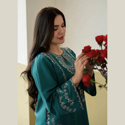 UA-258 Embroidered Cambric Cotton 2 Pc Co-Ord Set with Farshi Shalwar by Umnaa