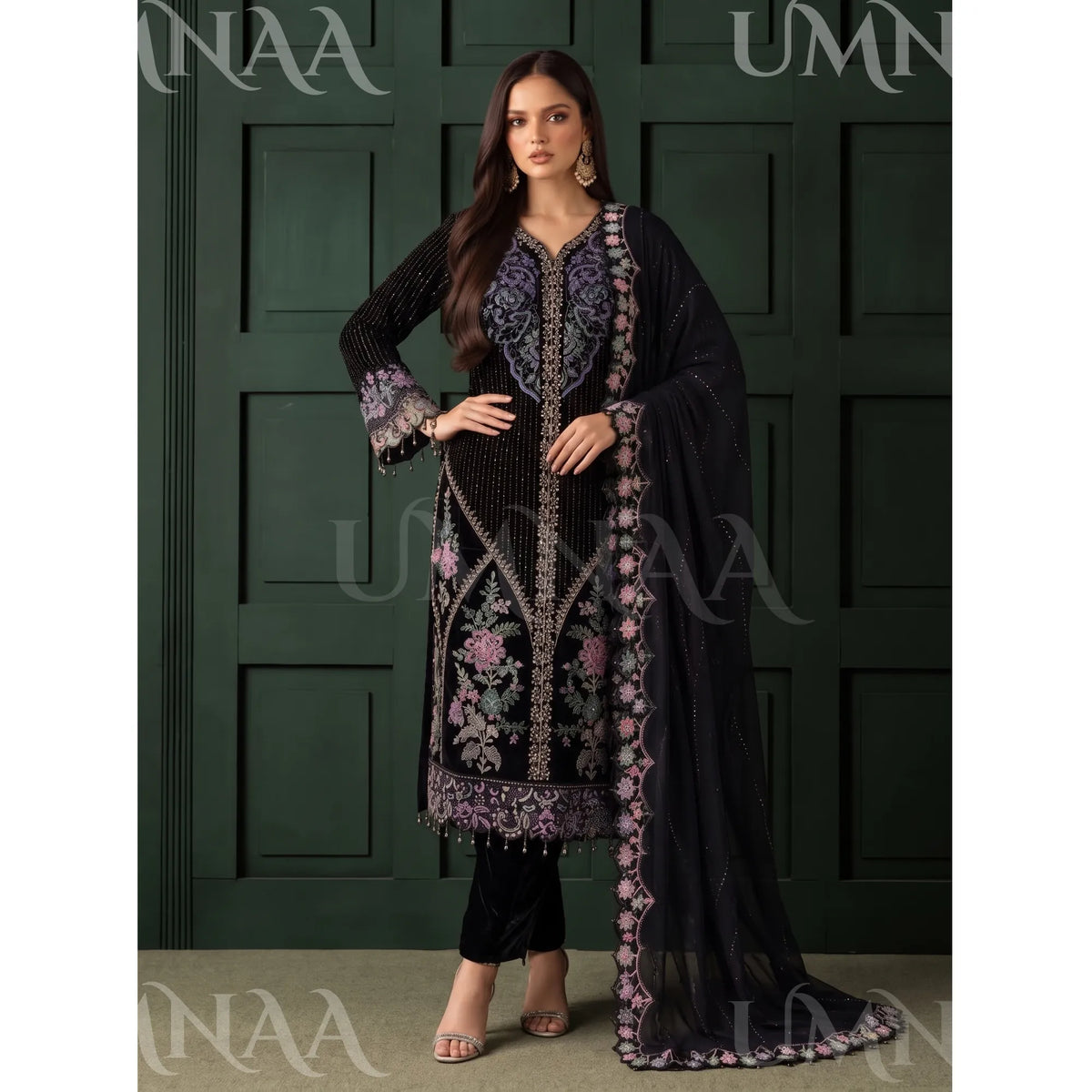 UA-314 Embroidered Luxury Velvet Collection | Umnaa