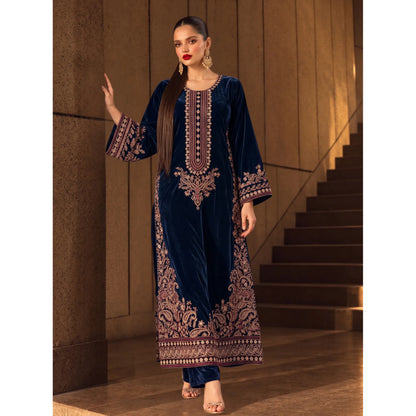 UA-320 Embroidered Velvet Kaftan Co-Ords 2 Pc | Umnaa