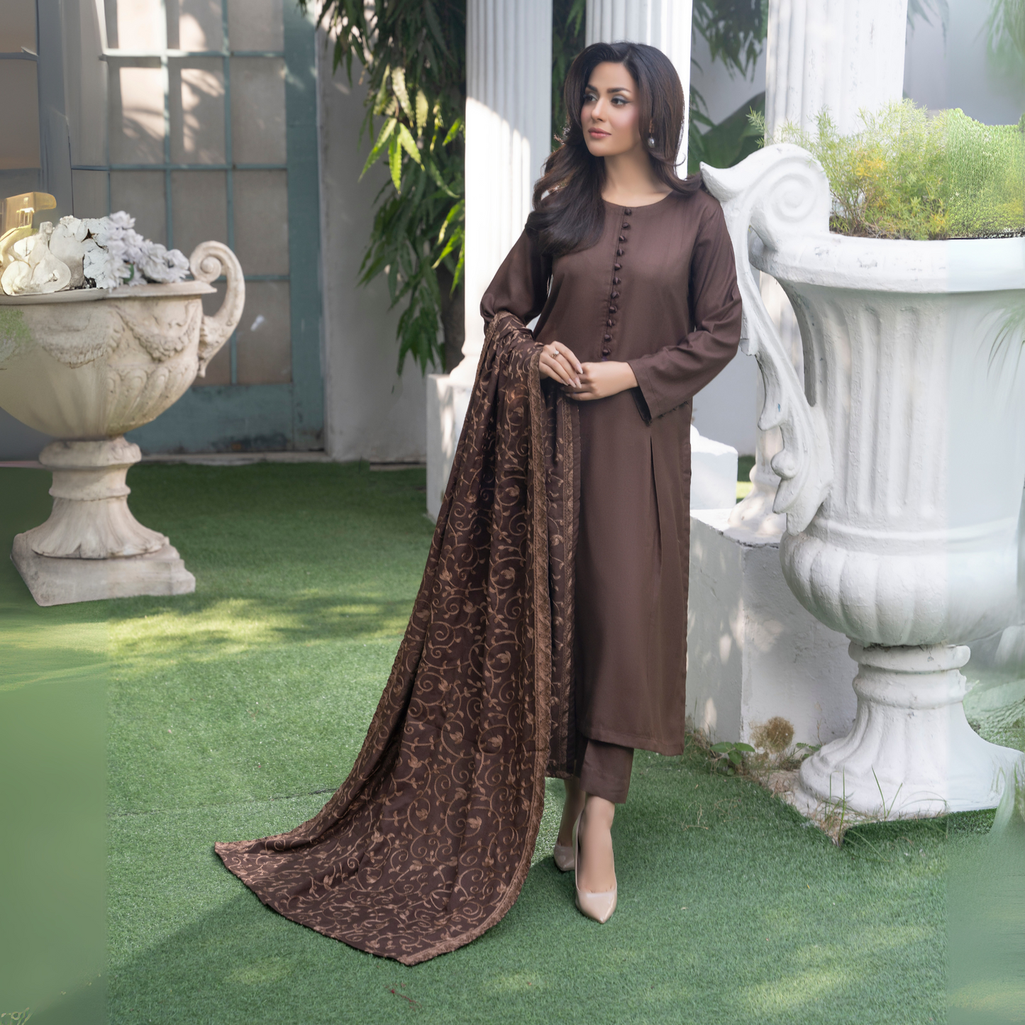 3 Pc Dhanak Dress with Embroidered Shawl | Winter Collection | Raniya.h | UMRAH0801