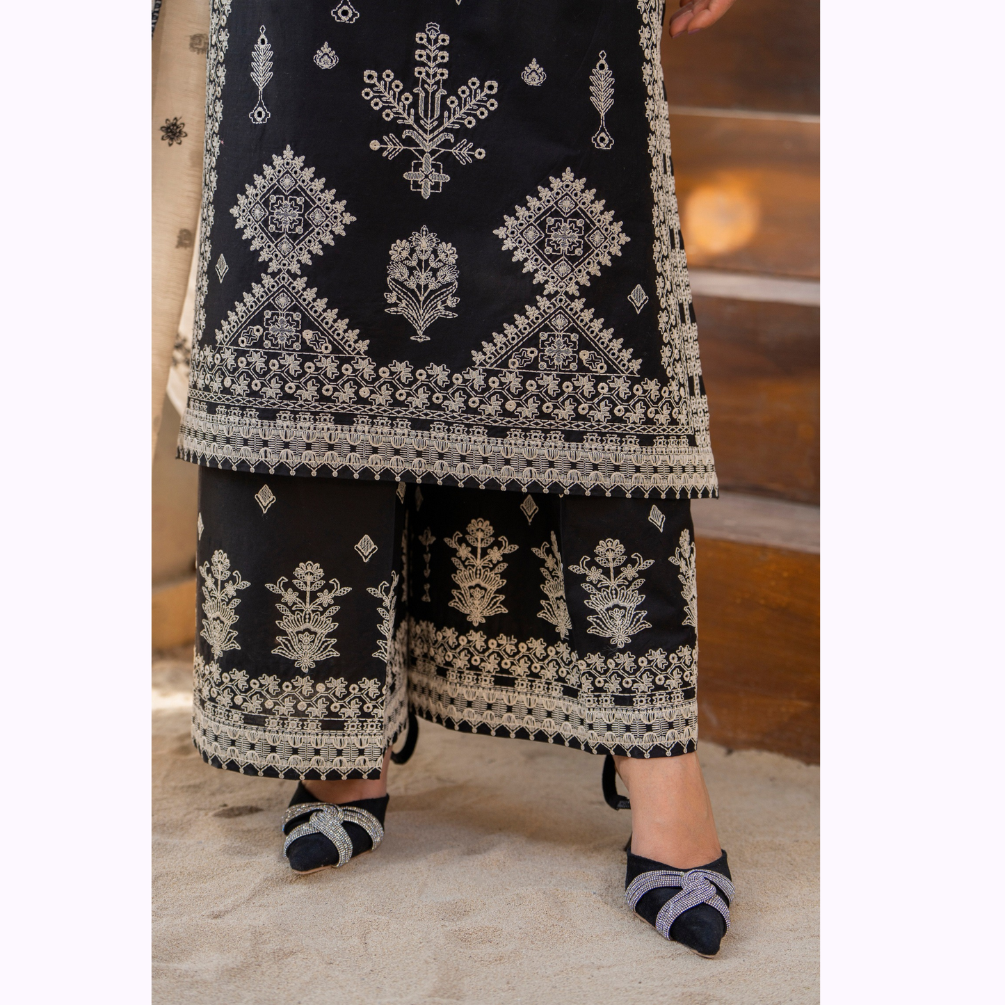 KC-1447 Embroidered Cambric Cotton  Ready to Wear 3 Pc - Karma Collection