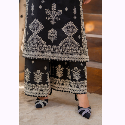 KC-1447 Embroidered Cambric Cotton  Ready to Wear 3 Pc - Karma Collection