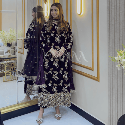 UA-43  Luxury Embroidered Handwork Velvet Collection UMNAA