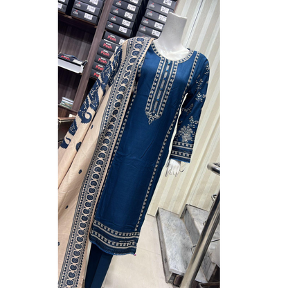 UA-137 Dhanak dress with Kashmiri Wool Shawl by Umnaa | Ready to Wear | Asian Clothes