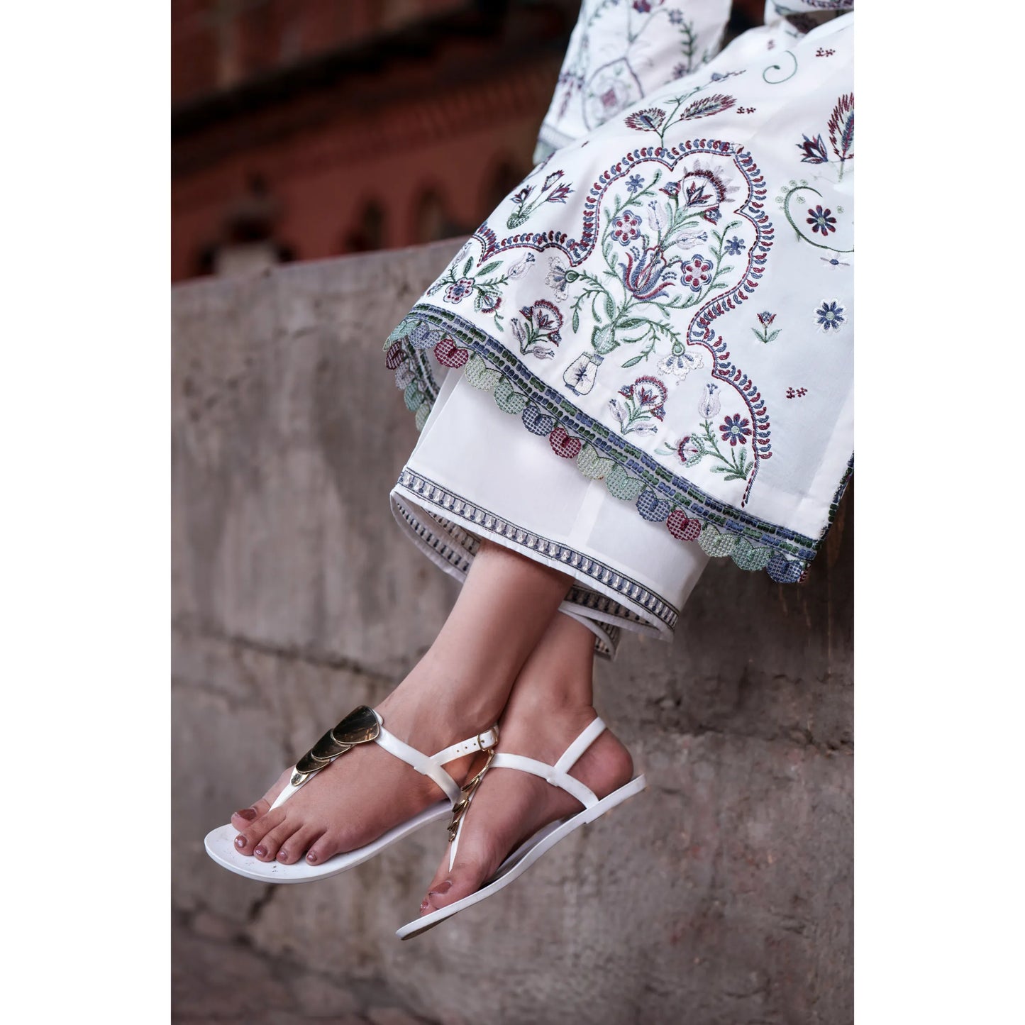 UCA-40 Summer Travels Embroidered Cotton Collection by Casuallite | Ready to Wear Pakistani Asian clothes