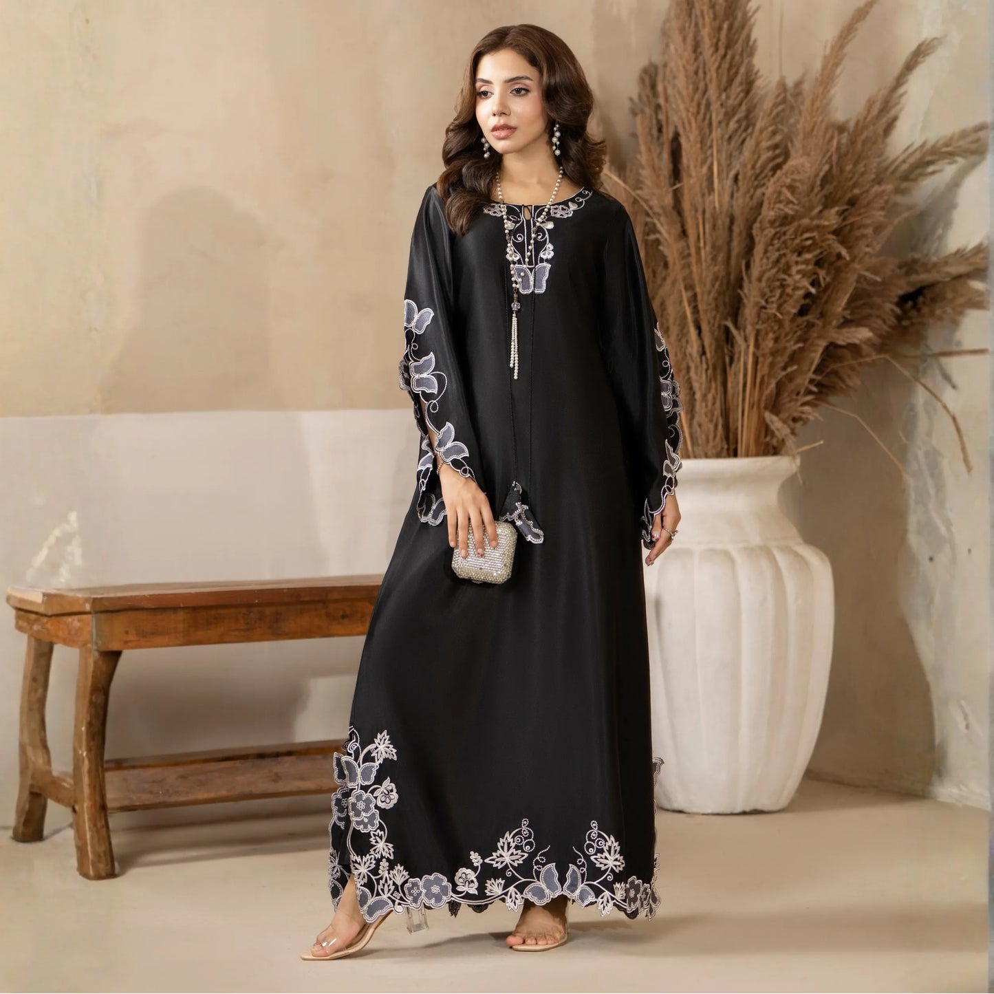 RA-39 Embroidered kaftan 2 Pc - Raniya.h