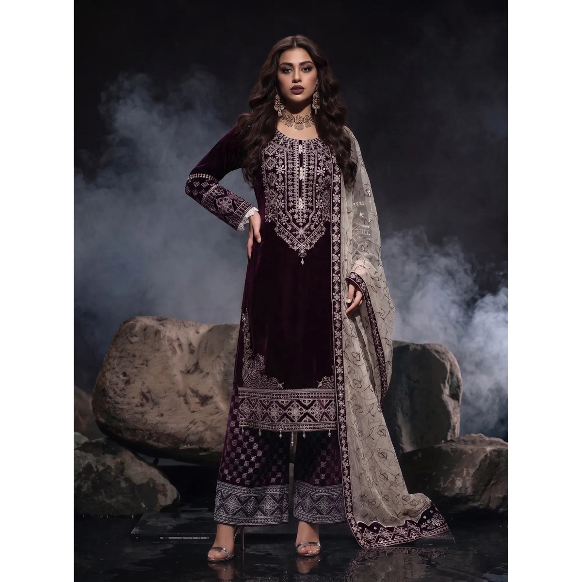 UA-323 Luxury Velvet Collection 3 Pc | Umnaa - Brown Maroon