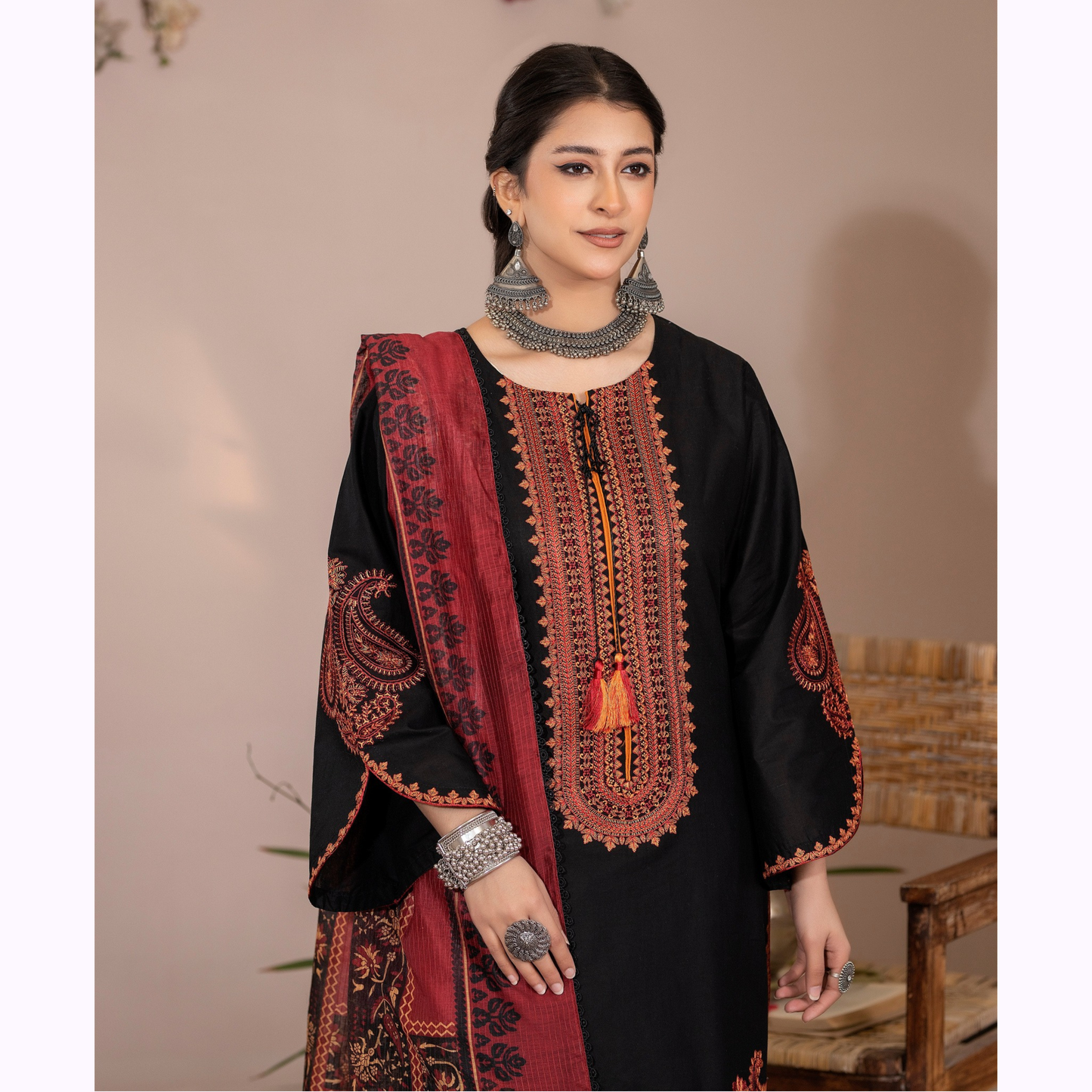 UKC-33 Embroidered Cambric Cotton Dress Ready to Wear 3 Pc - Karma Collection