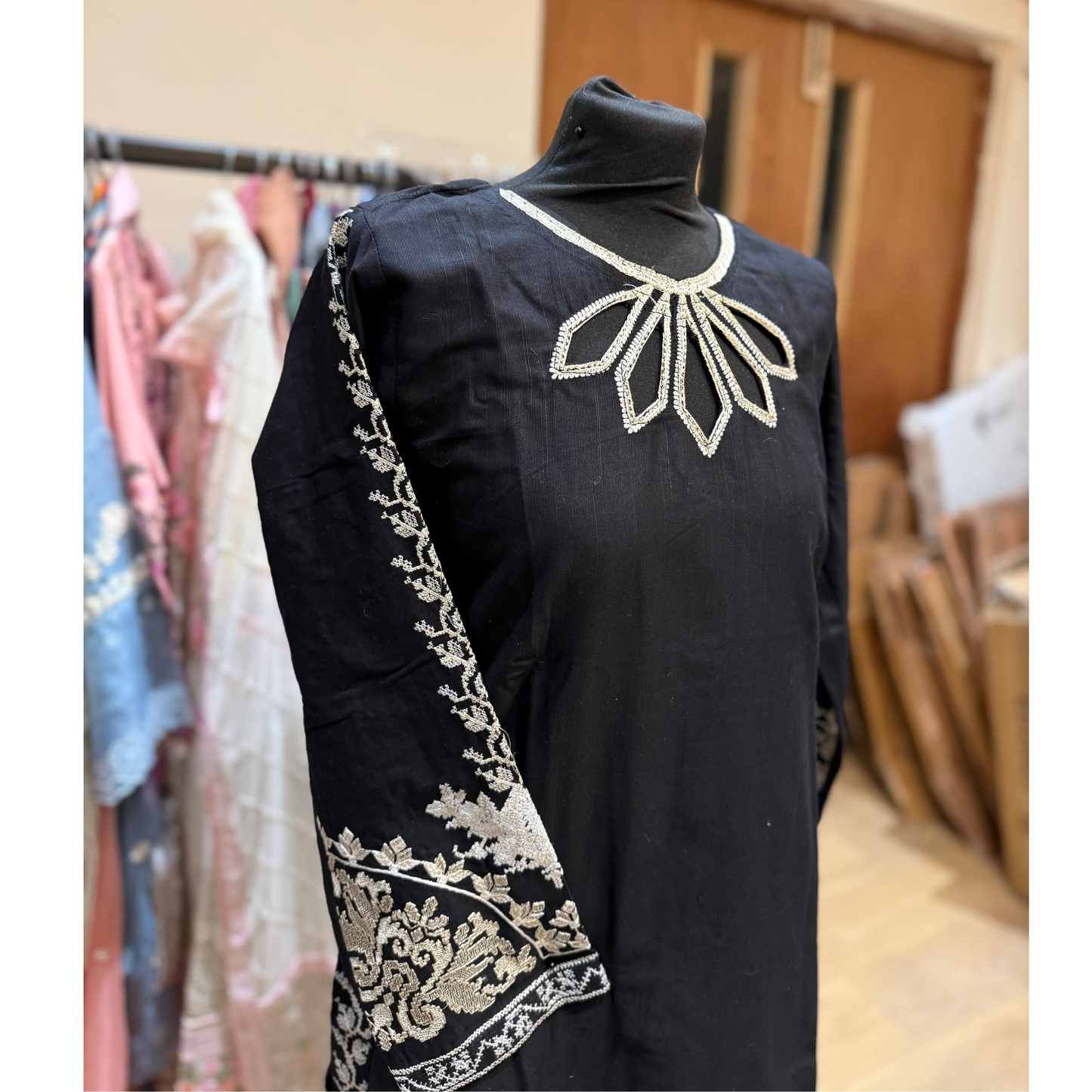 2 Pc Embroidered Khaddar Co-Ord Set  | Ready to wear| Hayats