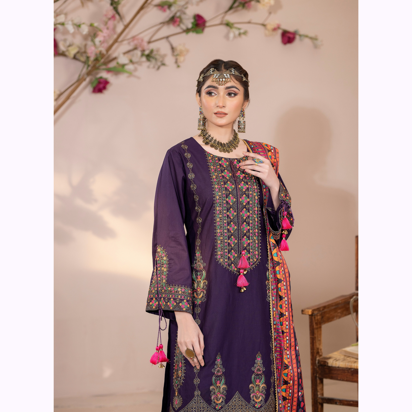 UKC-31 Embroidered Cambric Cotton Dress Ready to Wear 3 Pc - Karma Collection
