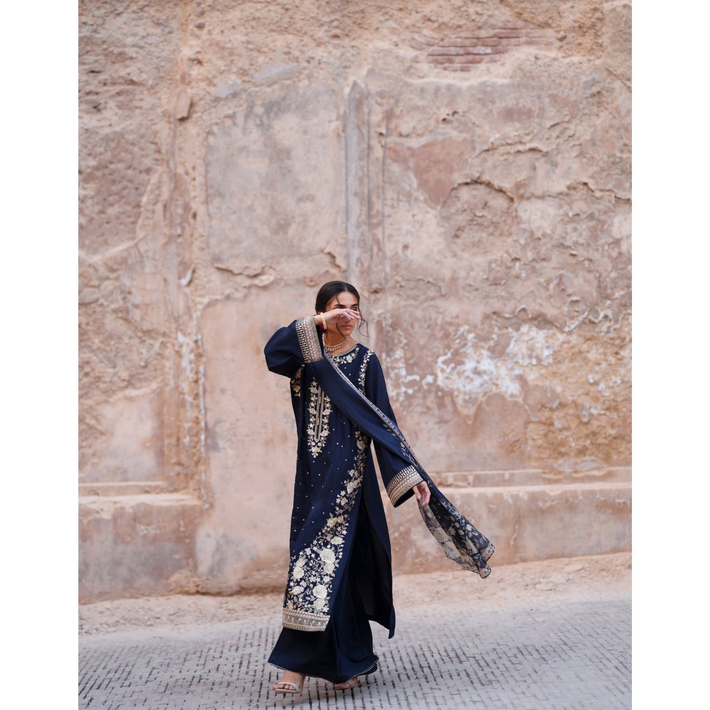 UCA-35 Darbar Festive Drop Embroidered Collection by Casuallite
