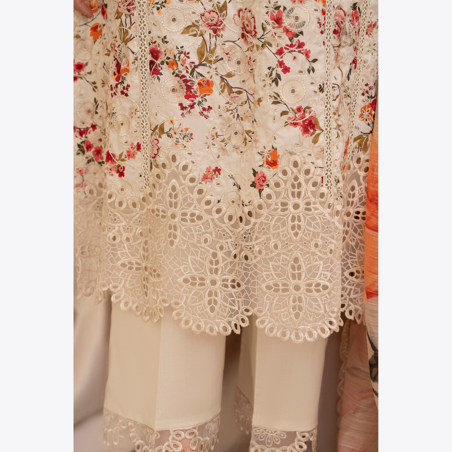 Multi floral Print Cotrai dhanak with pasmina wool shawl 3 Pc - Karma Collection | UMKC0601