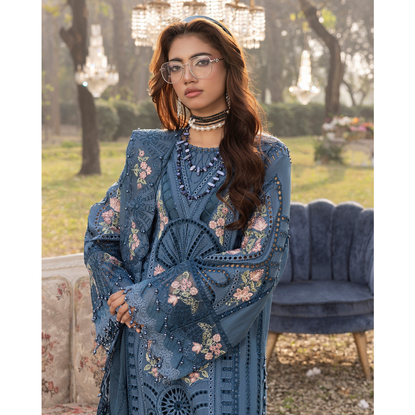 UTT-09 Embroidered Summer Lawn Collection | Ready to Wear | Traditional Thread