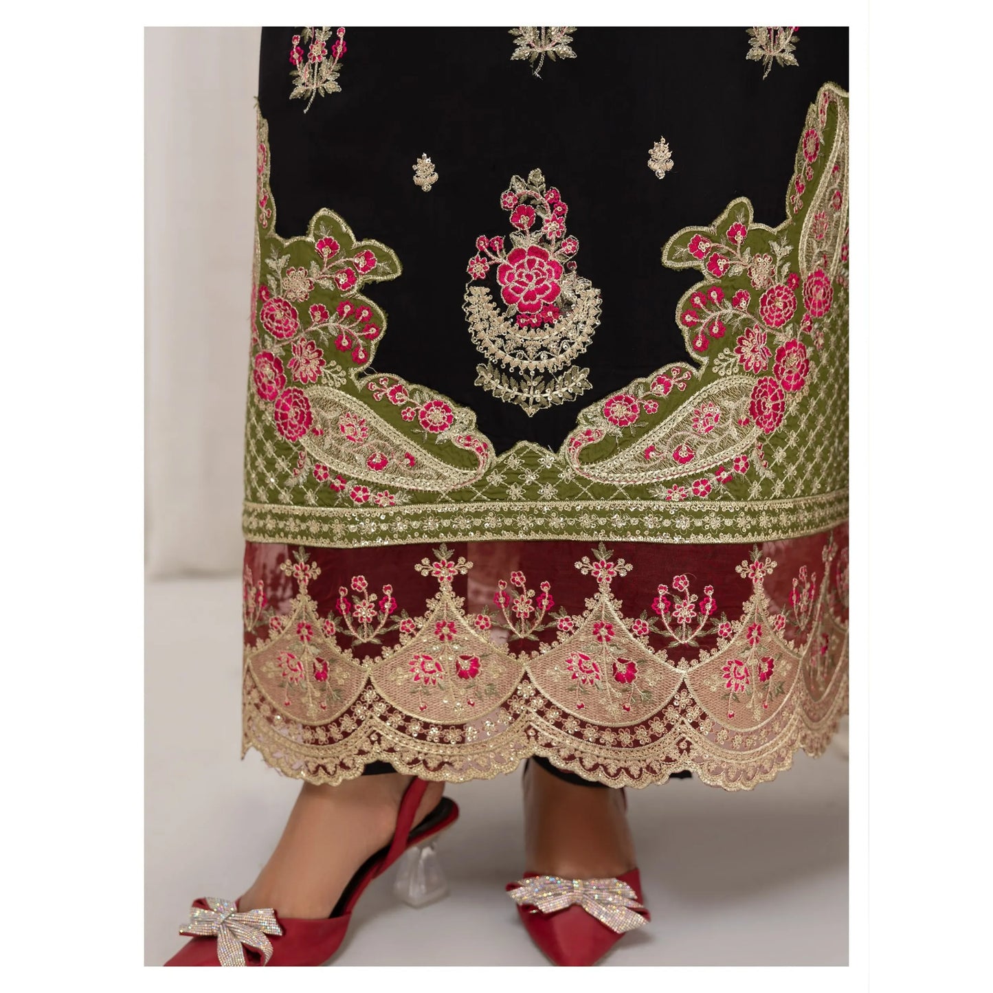 UTT-23 Embroidered Viscose Linen Kaftan Style 2 Piece Co Ord Set Collection by Traditional Thread