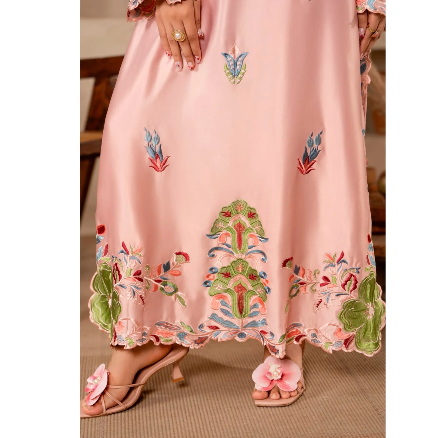 RA-40 Embroidered kaftan 2 Pc - Raniya.h