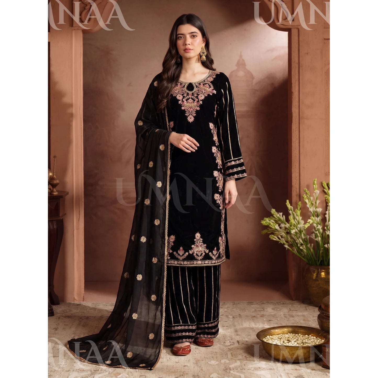 UA-293 Embroidered Luxury Velvet Collection | Umnaa