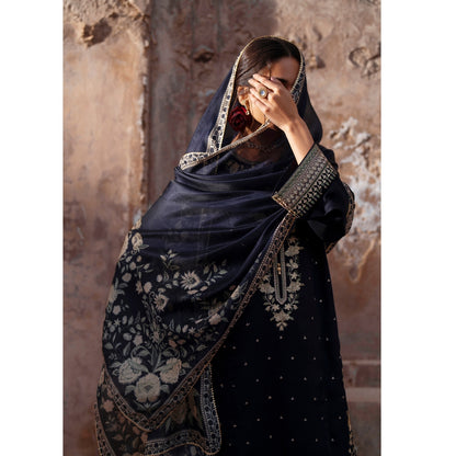 UCA-35 Darbar Festive Drop Embroidered Collection by Casuallite