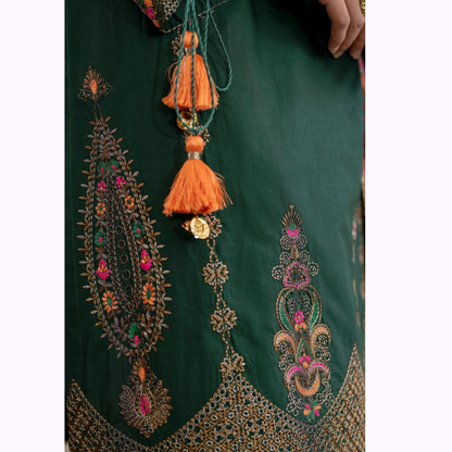 UKC-31 Embroidered Cambric Cotton Dress Ready to Wear 3 Pc - Karma Collection