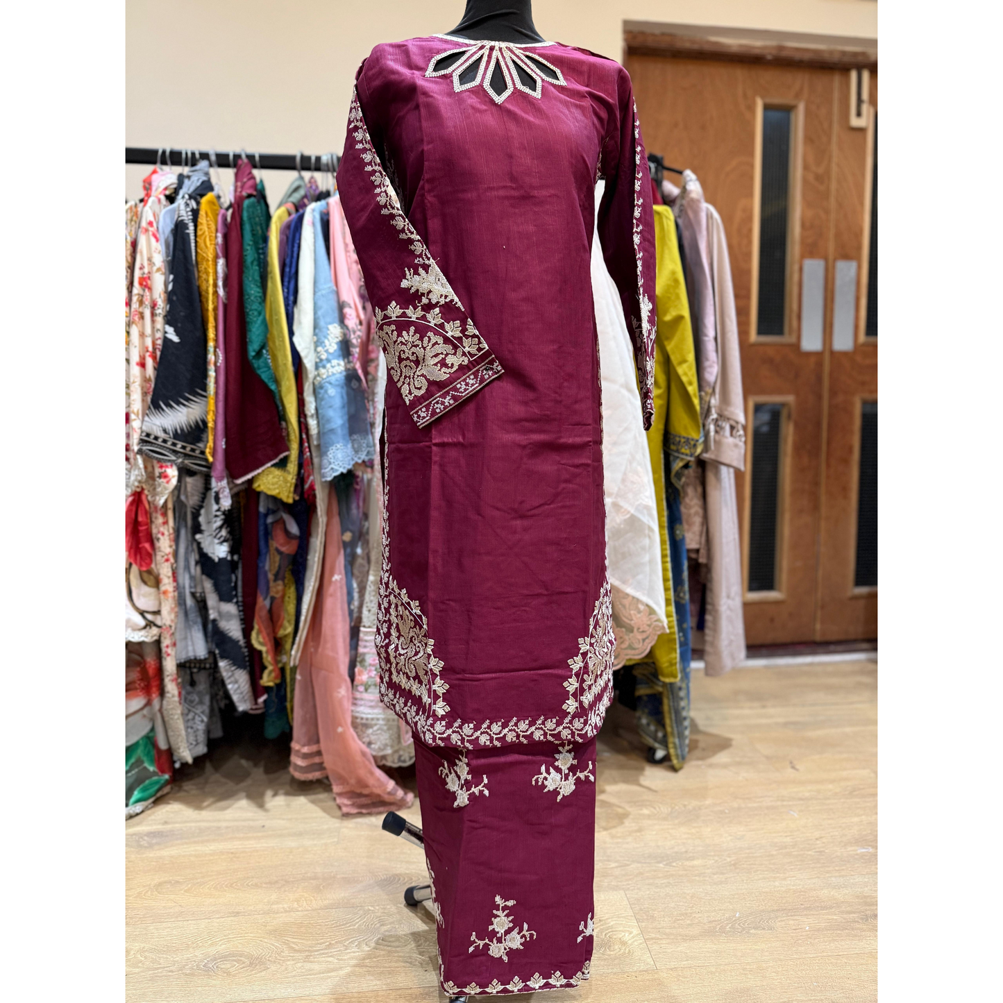 2 Pc Embroidered Khaddar Co-Ord Set  | Ready to wear| Hayats