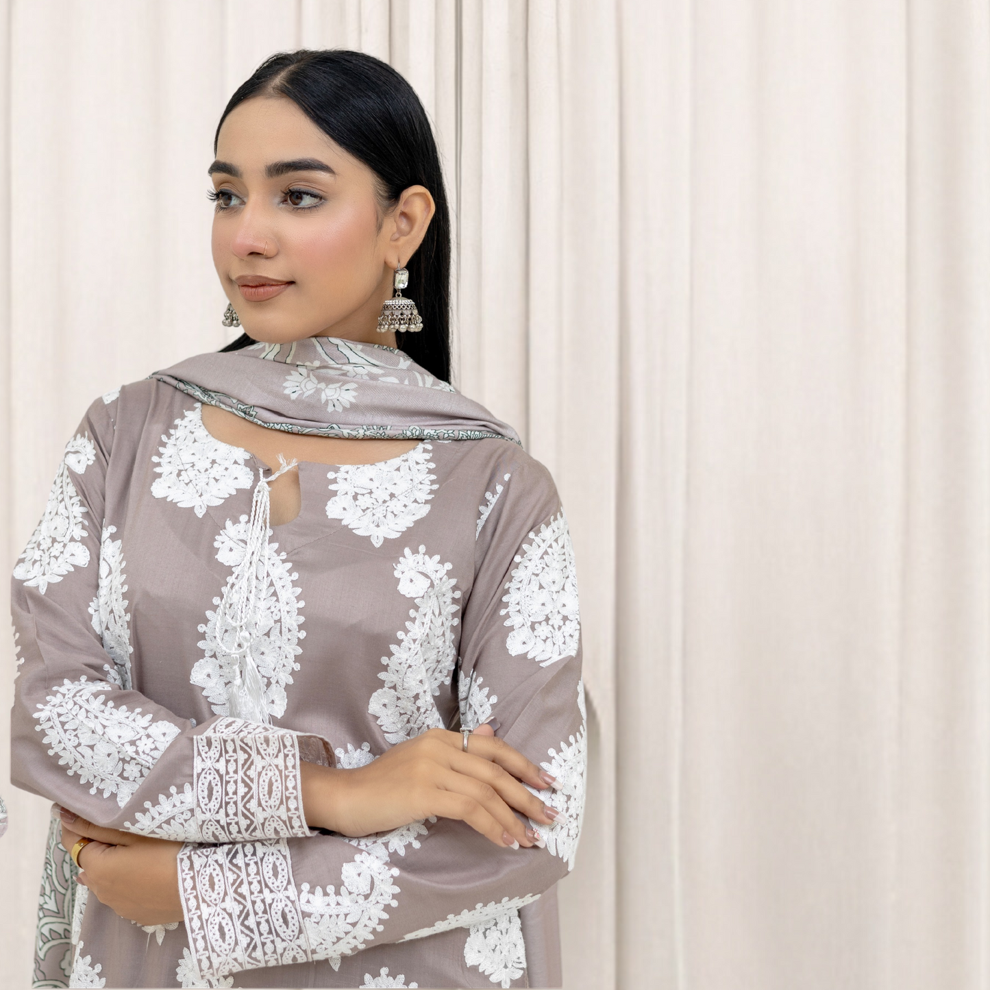 Winter Linen Embroidered Dress 3 Pc |Ready to Wear| Rangz | UMRGZ3800