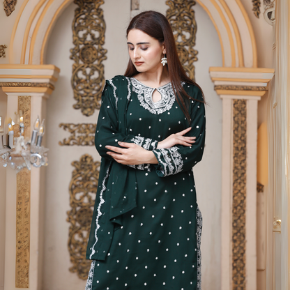 UA-54 3Pc Luxury Embroidered Chiffon Dress with Chiffon Dupatta 3 Pc |Ready to Wear| Umnaa