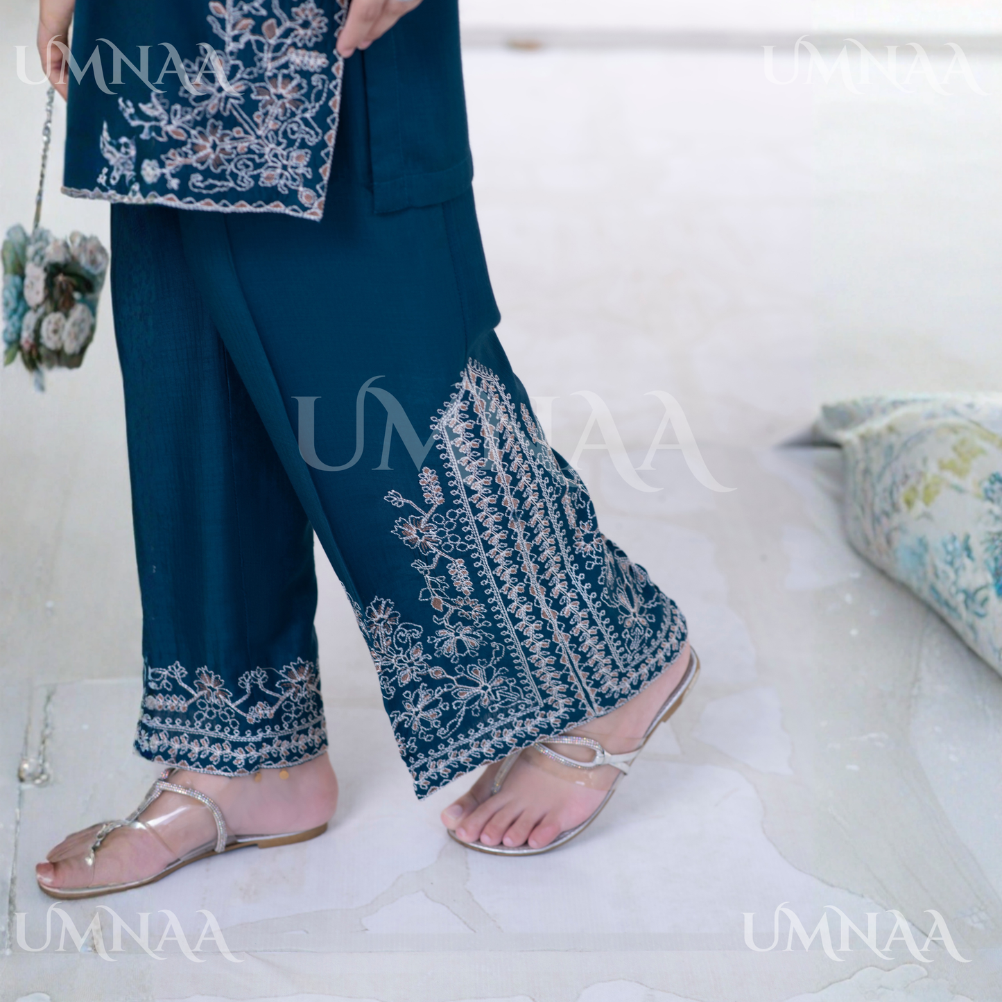 UA-146 Embroidered Linen dress with Pashmina Shawl | Umnaa