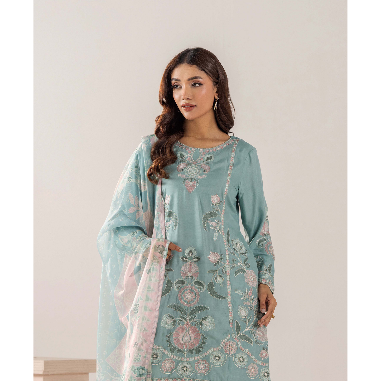 UTT-19 VOL 5 Embroidered Printed Linen Festive Collection by Traditional Thread
