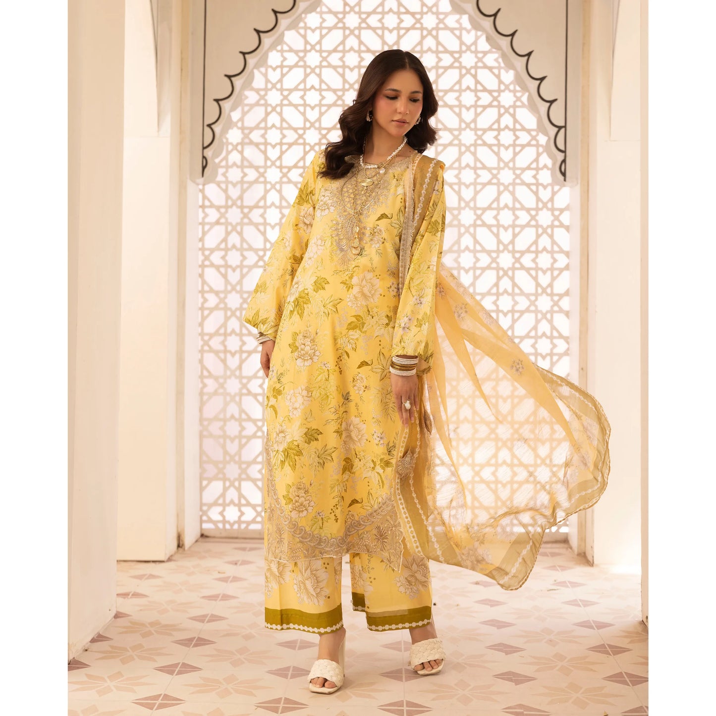 UMS-63 "Limelight" by Simrans Embroidered Printed Pure Lawn 3 Pc Collection Ready to Wear Pakistani Asian clothes