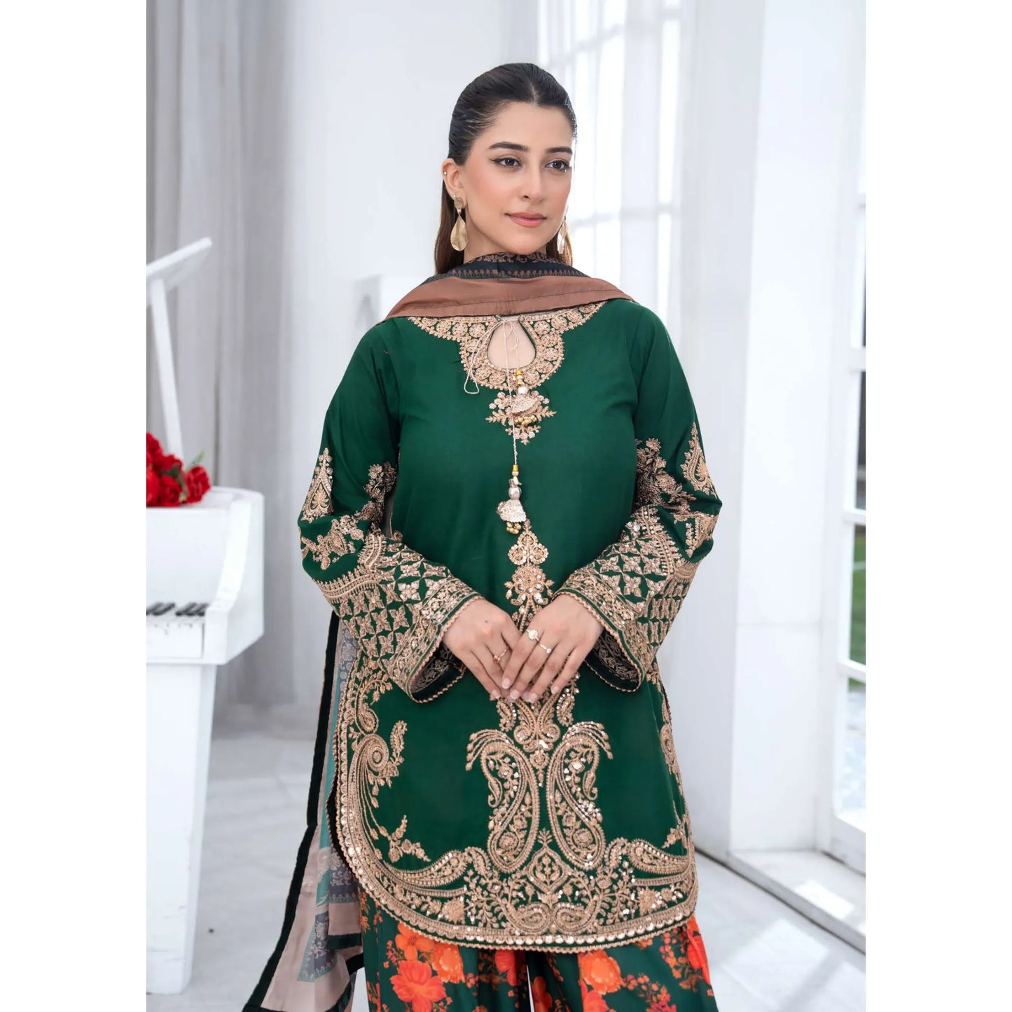 UTT-25 " Ethnic" Cambric Cotton 3 Pc Collection | Traditional Thread