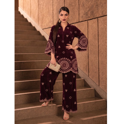 UA-318 Embroidered Velvet Co-Ord Set | Umnaa