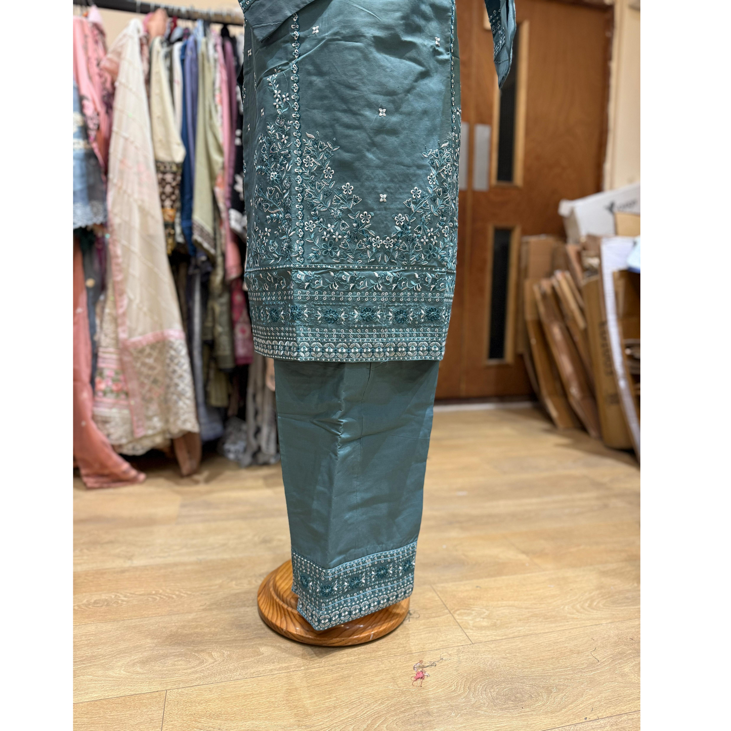 2 Pc Embroidered Khaddar Co-Ord Set  | Ready to wear| Hayats