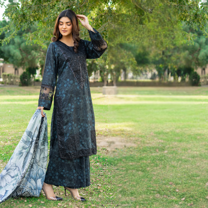Winter Linen Printed Handwork Embroidered Dress 3 Pc |Ready to Wear| Rangz | UMRGZ3700