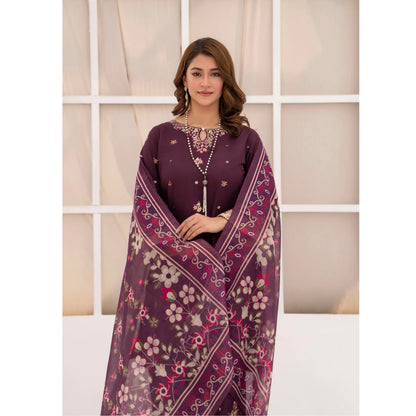 UA-216 Embroidered Cambric Cotton Collection by Umnaa | Ready to Wear Pakistani Asian clothes