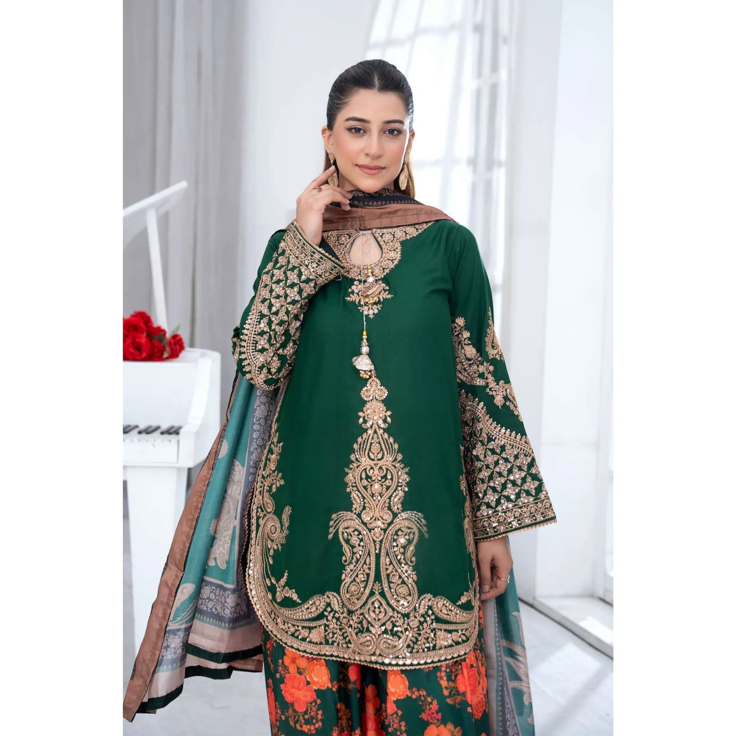 UTT-25 " Ethnic" Cambric Cotton 3 Pc Collection | Traditional Thread