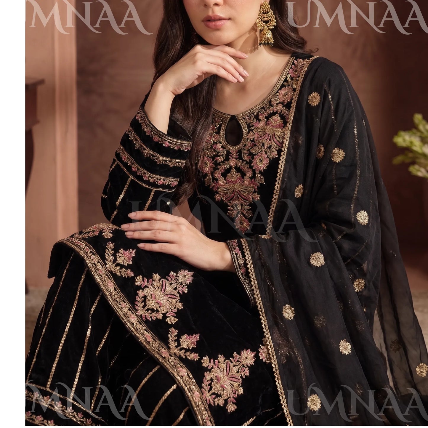 UA-293 Embroidered Luxury Velvet Collection | Umnaa