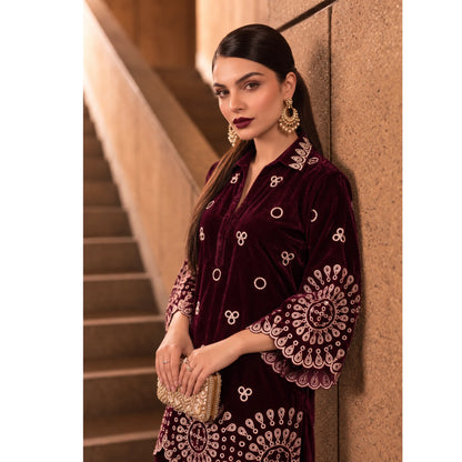 UA-318 Embroidered Velvet Co-Ord Set | Umnaa