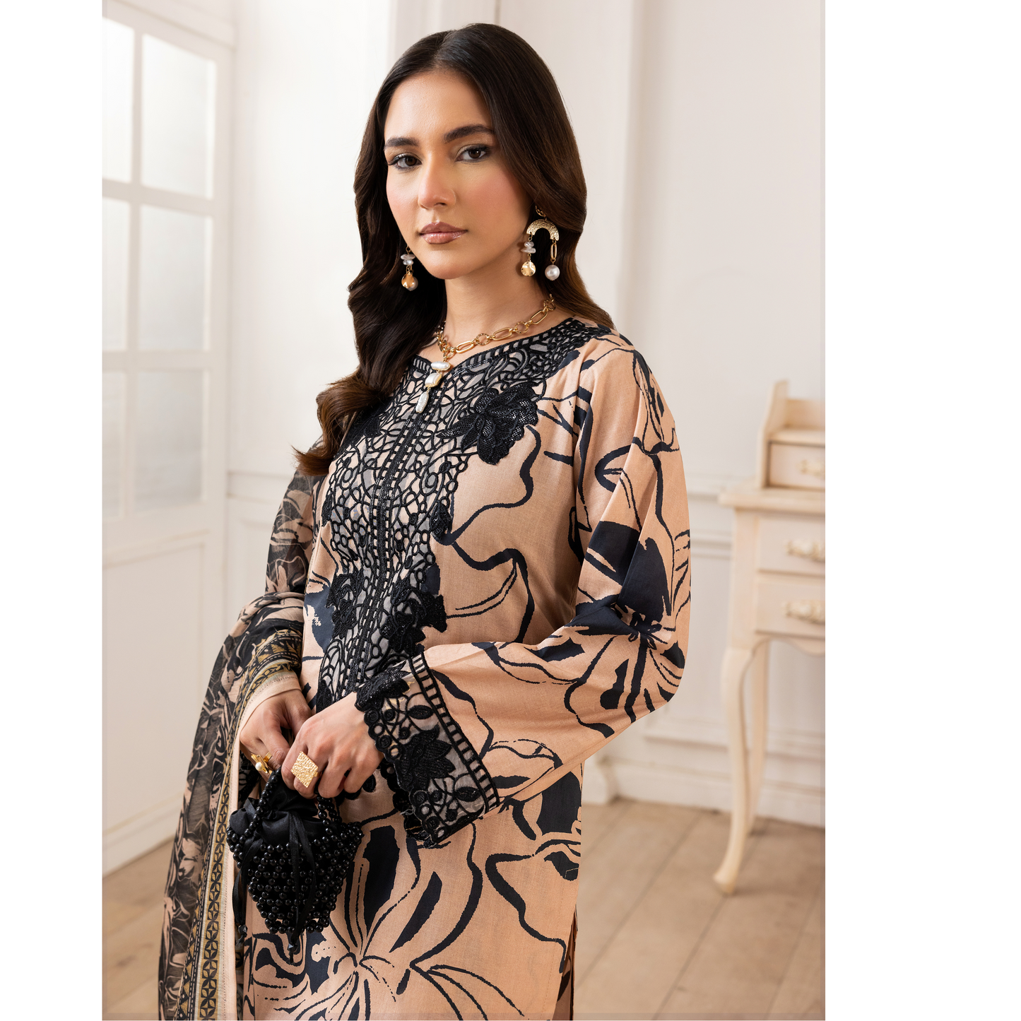 RA-15 Embroidered Trending Printed Farshi Shalwar Lawn Collection 3 Pc | Raniya.h