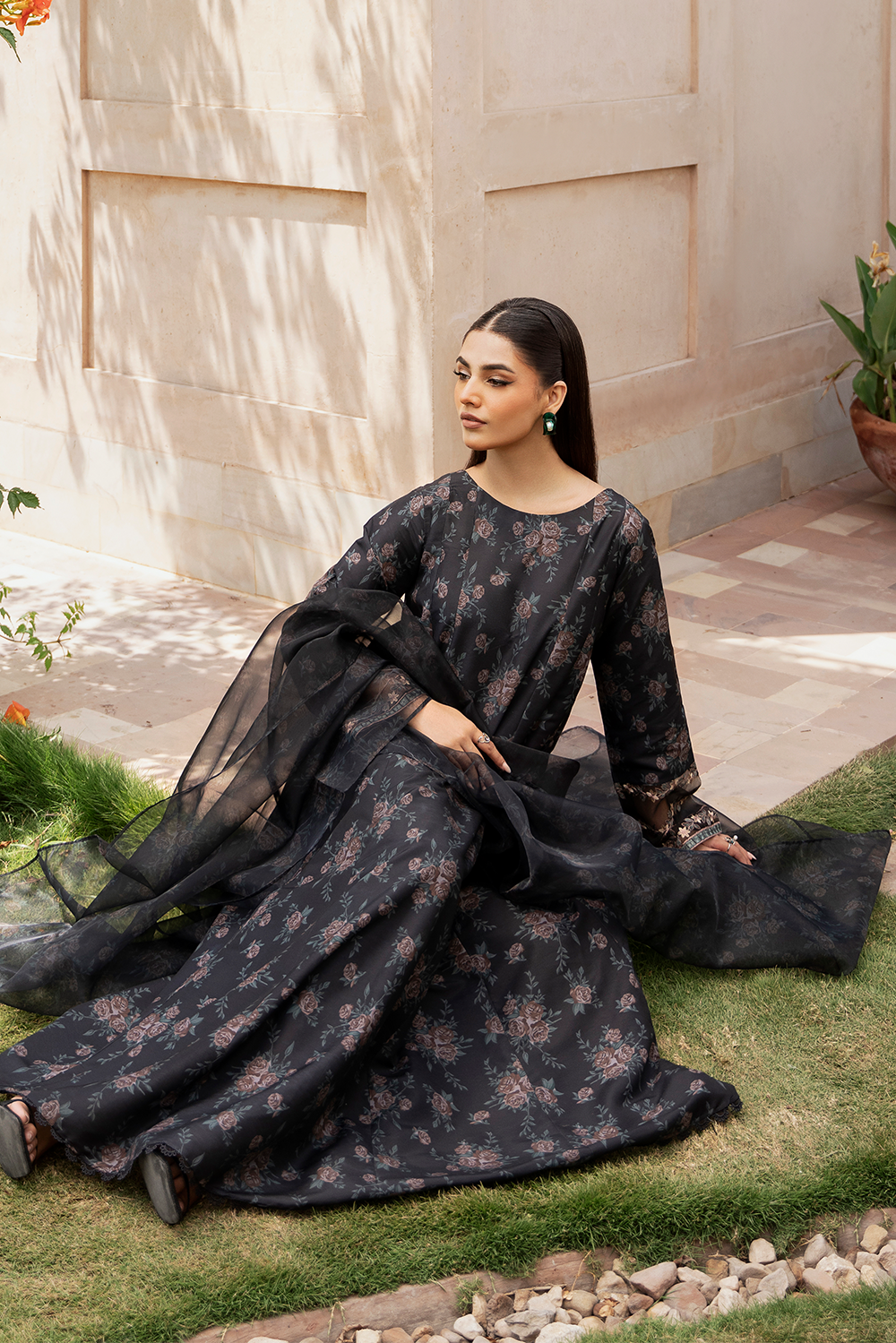 Black Printed Silk Lawn 3 Pc Dress By Esra Fashion
