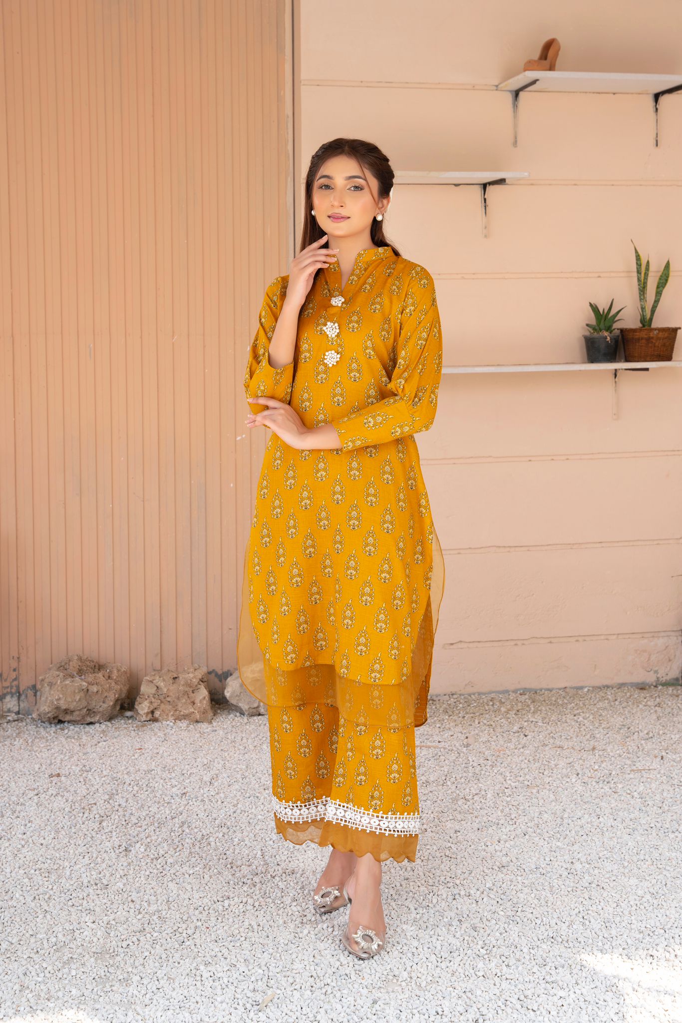 2-Piece Stitched Slub khaddar Outfit By RANIYA.H