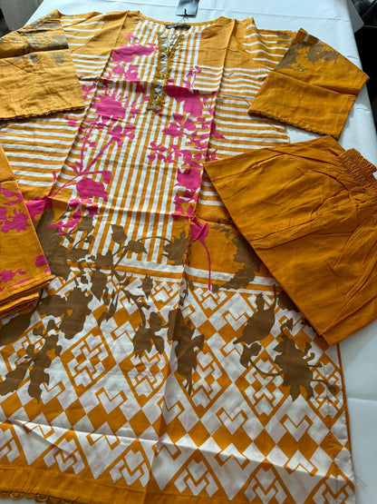 Tangerine 3 Pc Ready to wear Printed Lawn Dress - Saphron