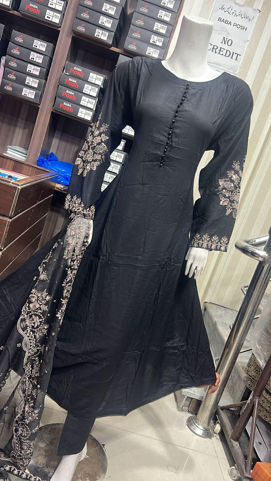 Embroidered Linen Long Frock Dress with Heavy Embroidered Chiffon Dupatta (UMNAA)